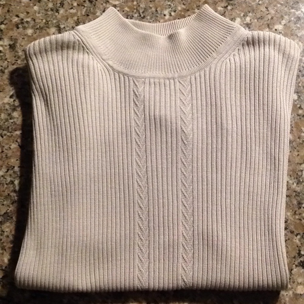 Tan top